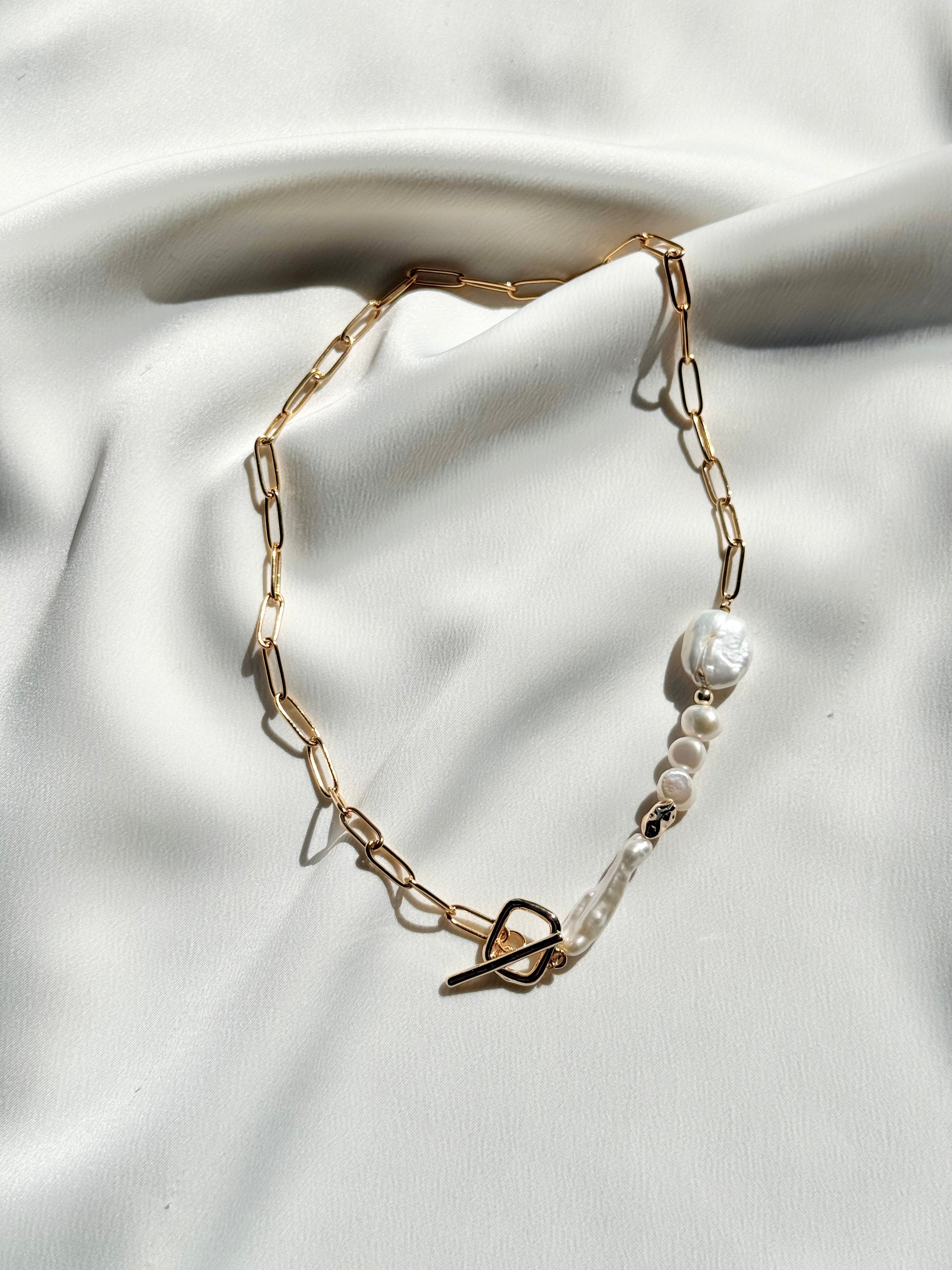 Astra Necklace