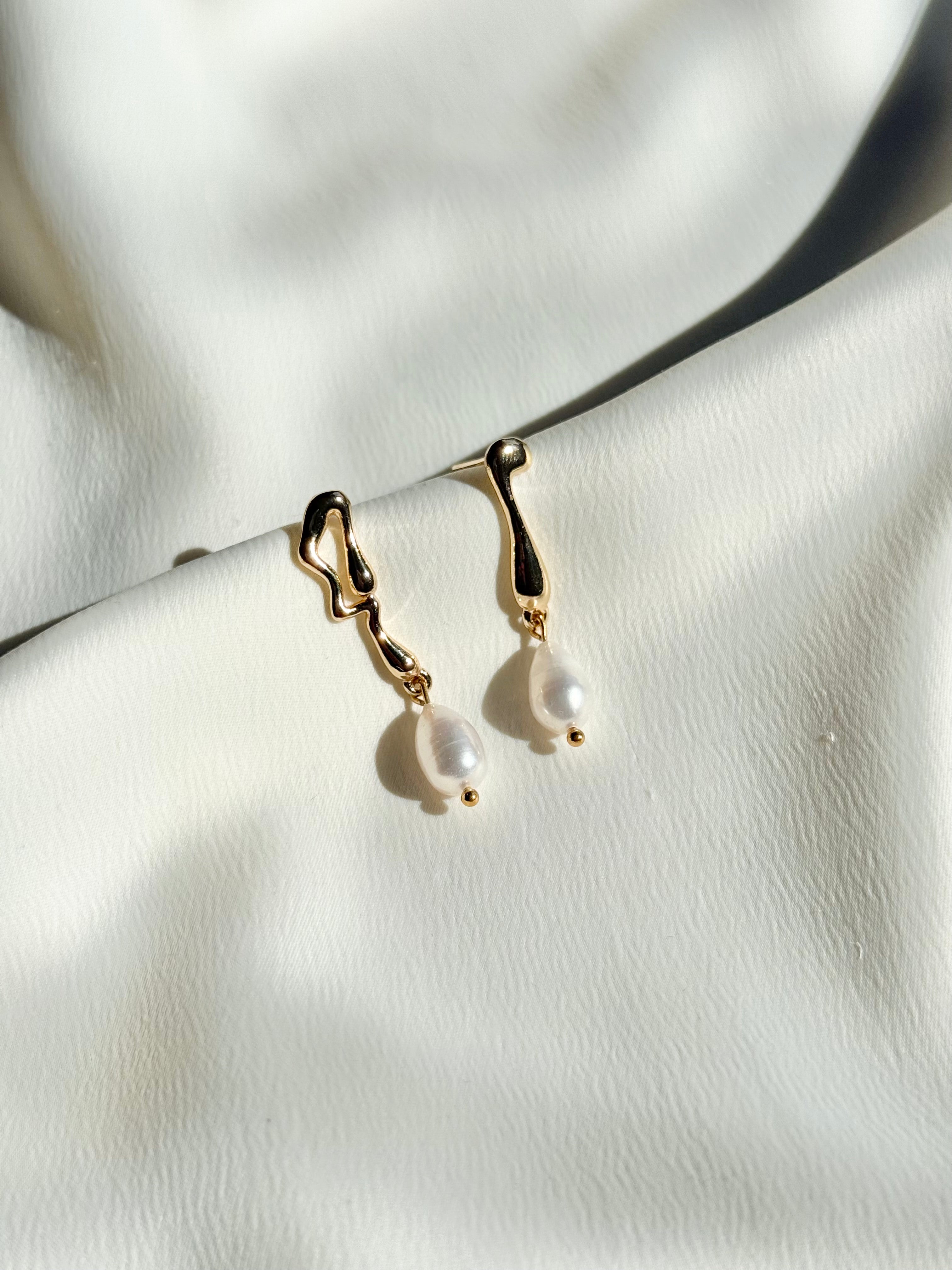 Salome Earrings