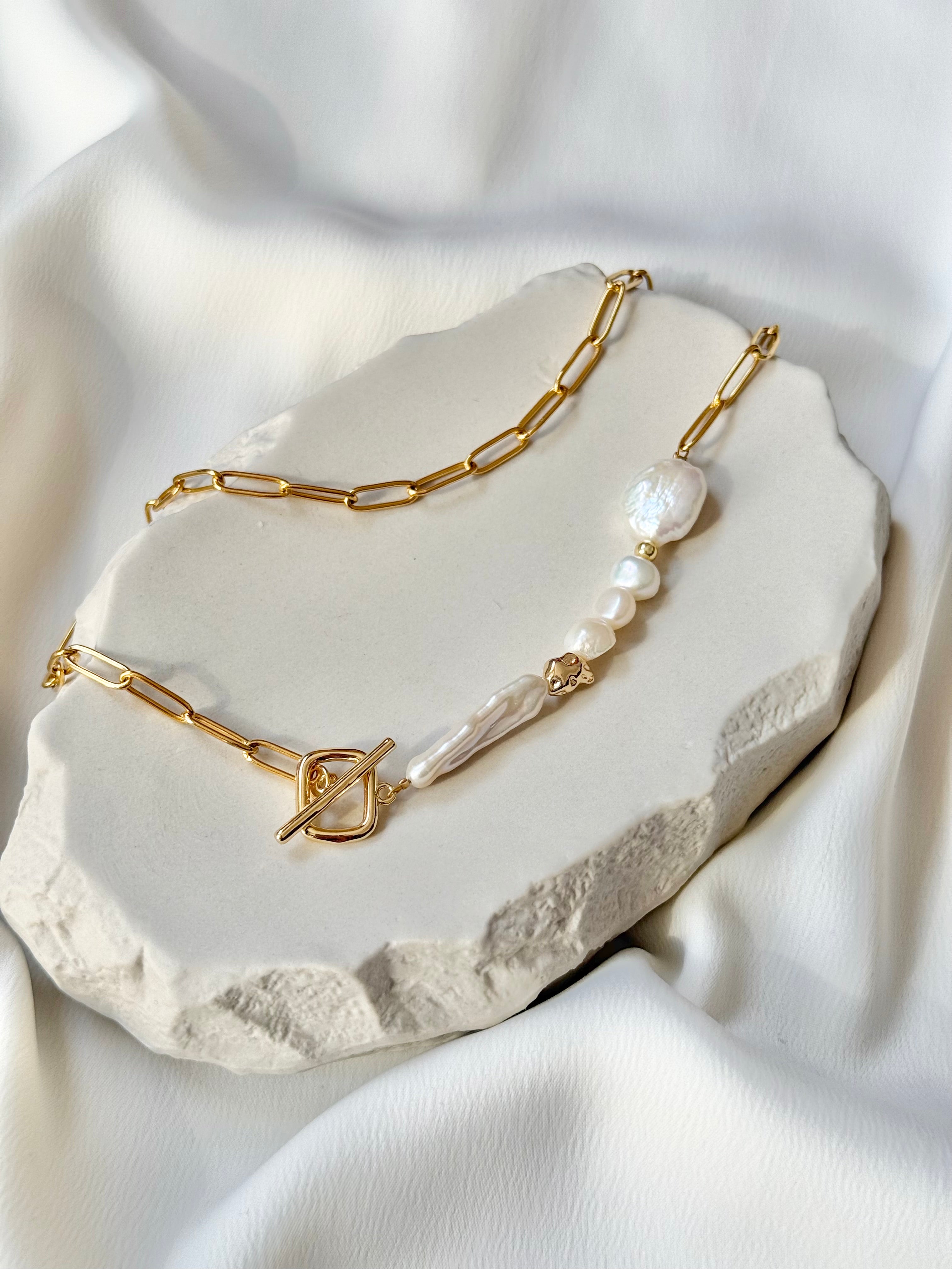 Astra Necklace