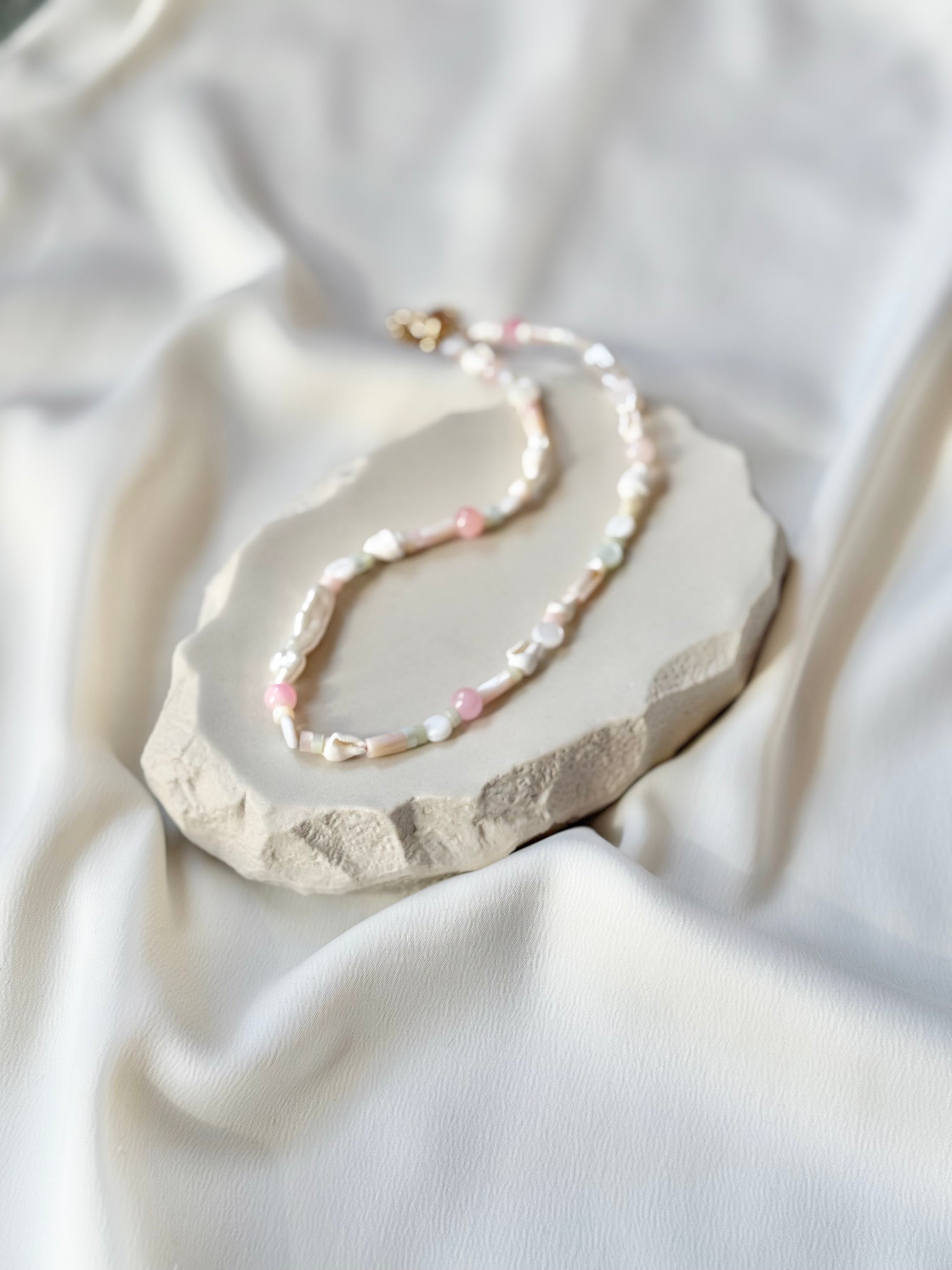 Livi Necklace