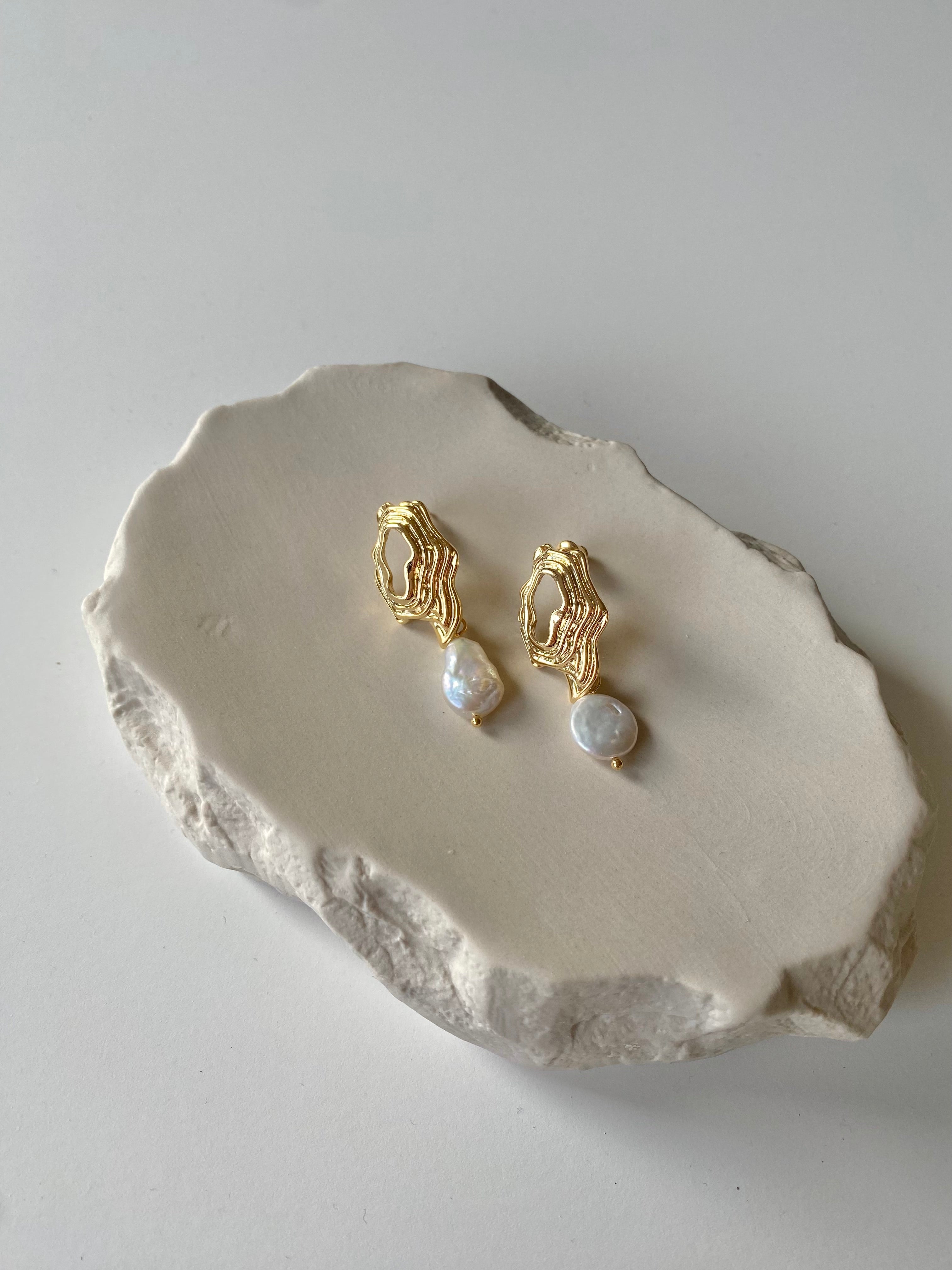 Eloise Earrings