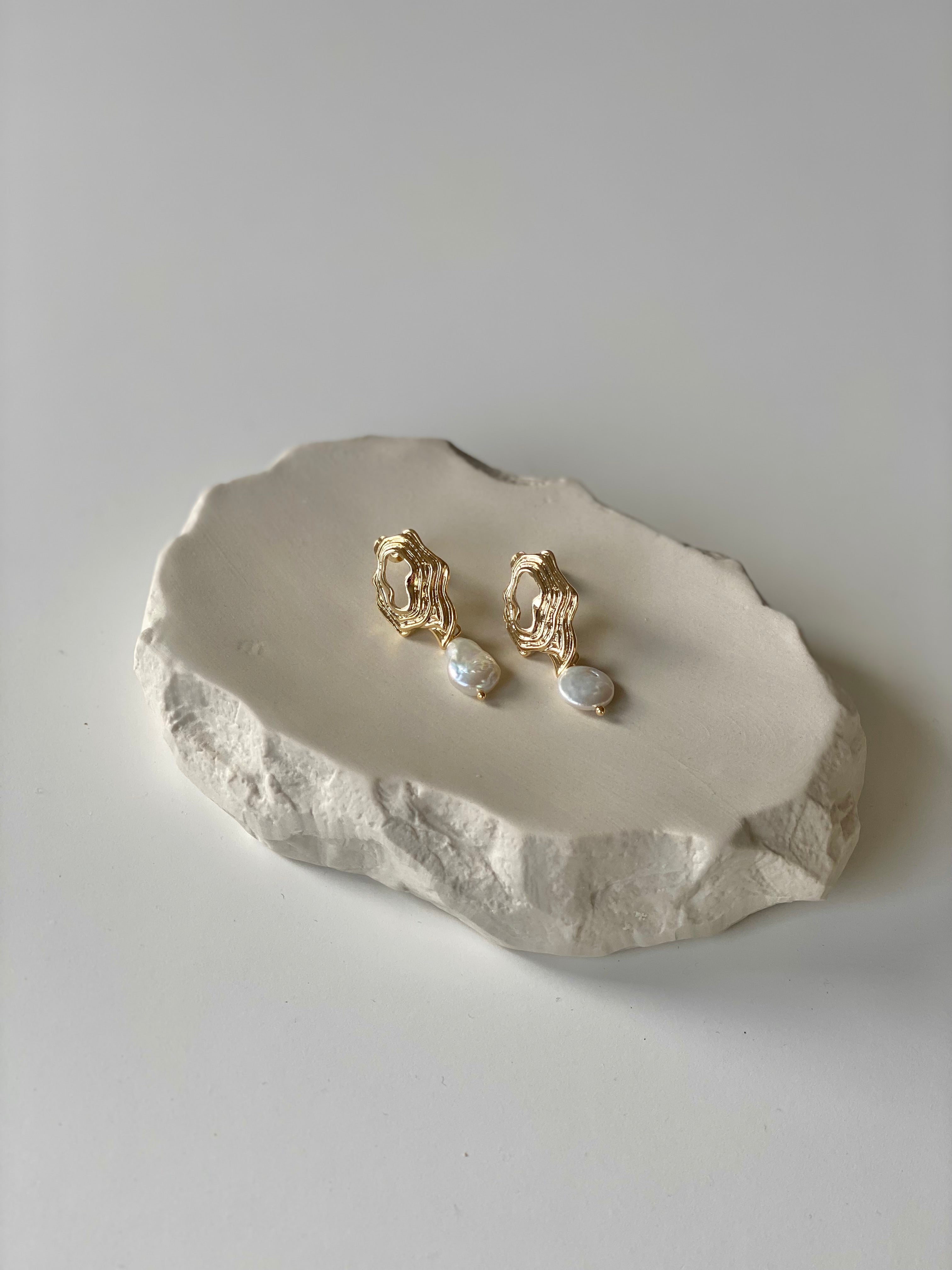 Eloise Earrings