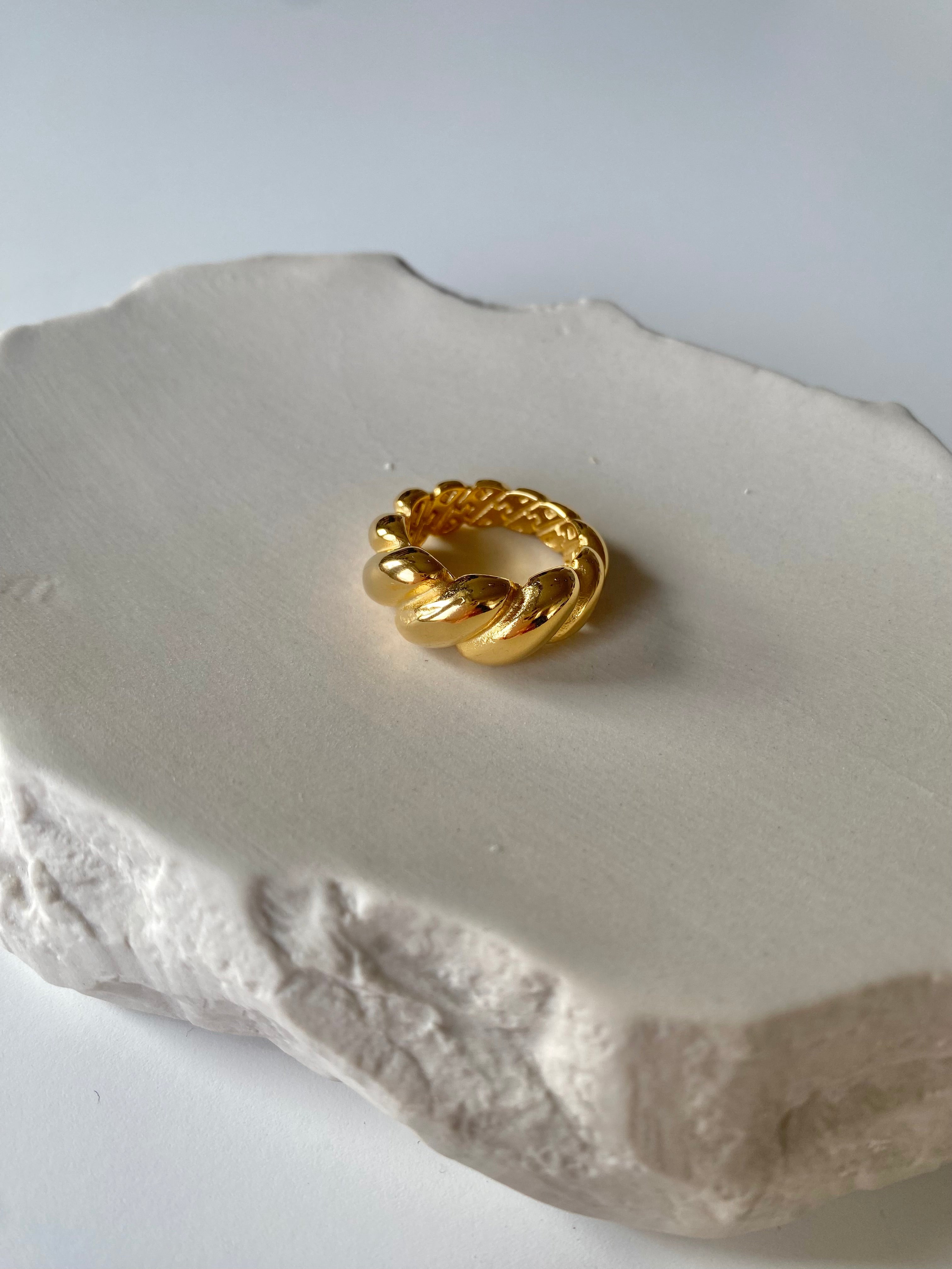 Croissant Ring
