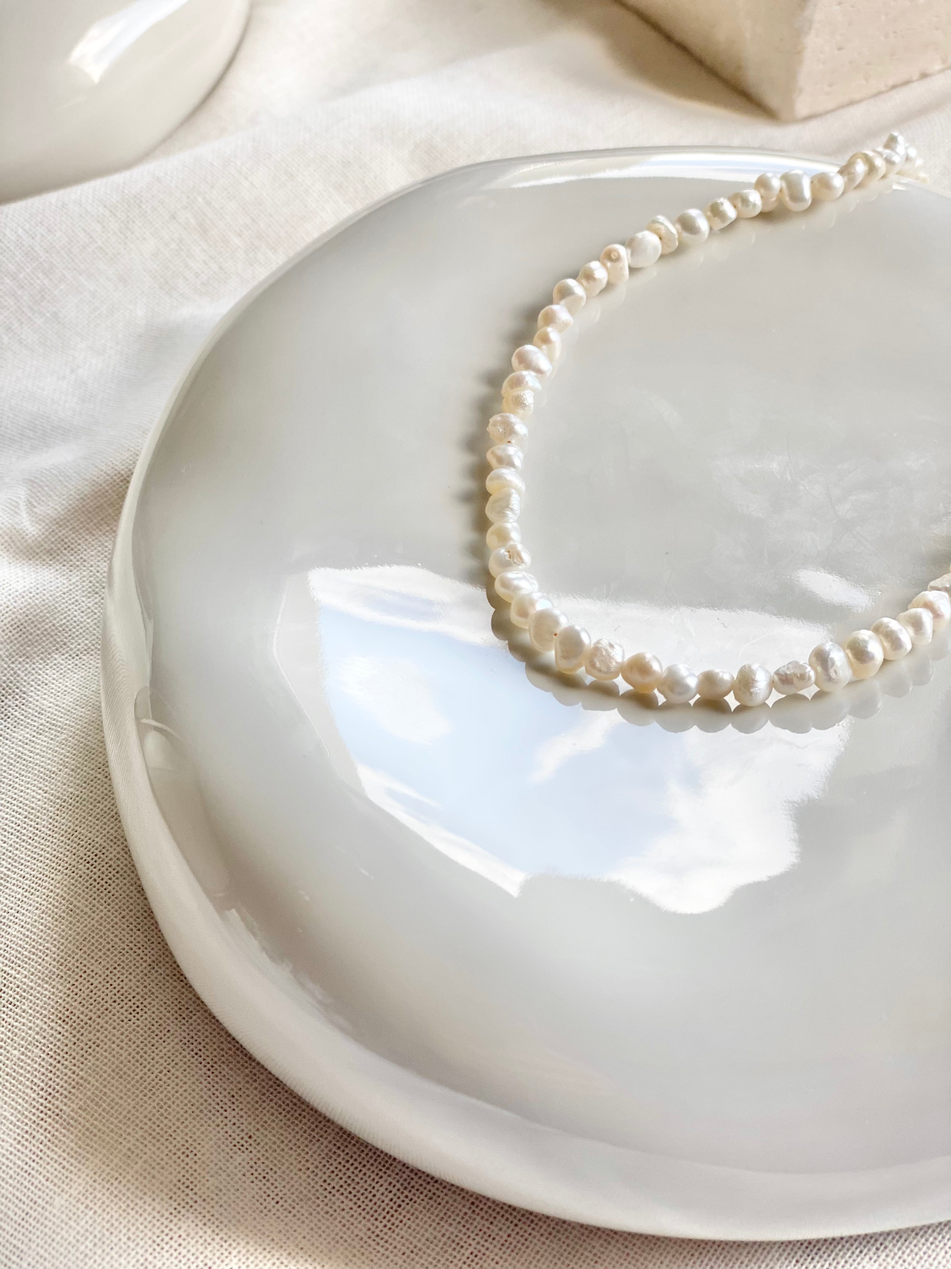 Little Pearl Choker