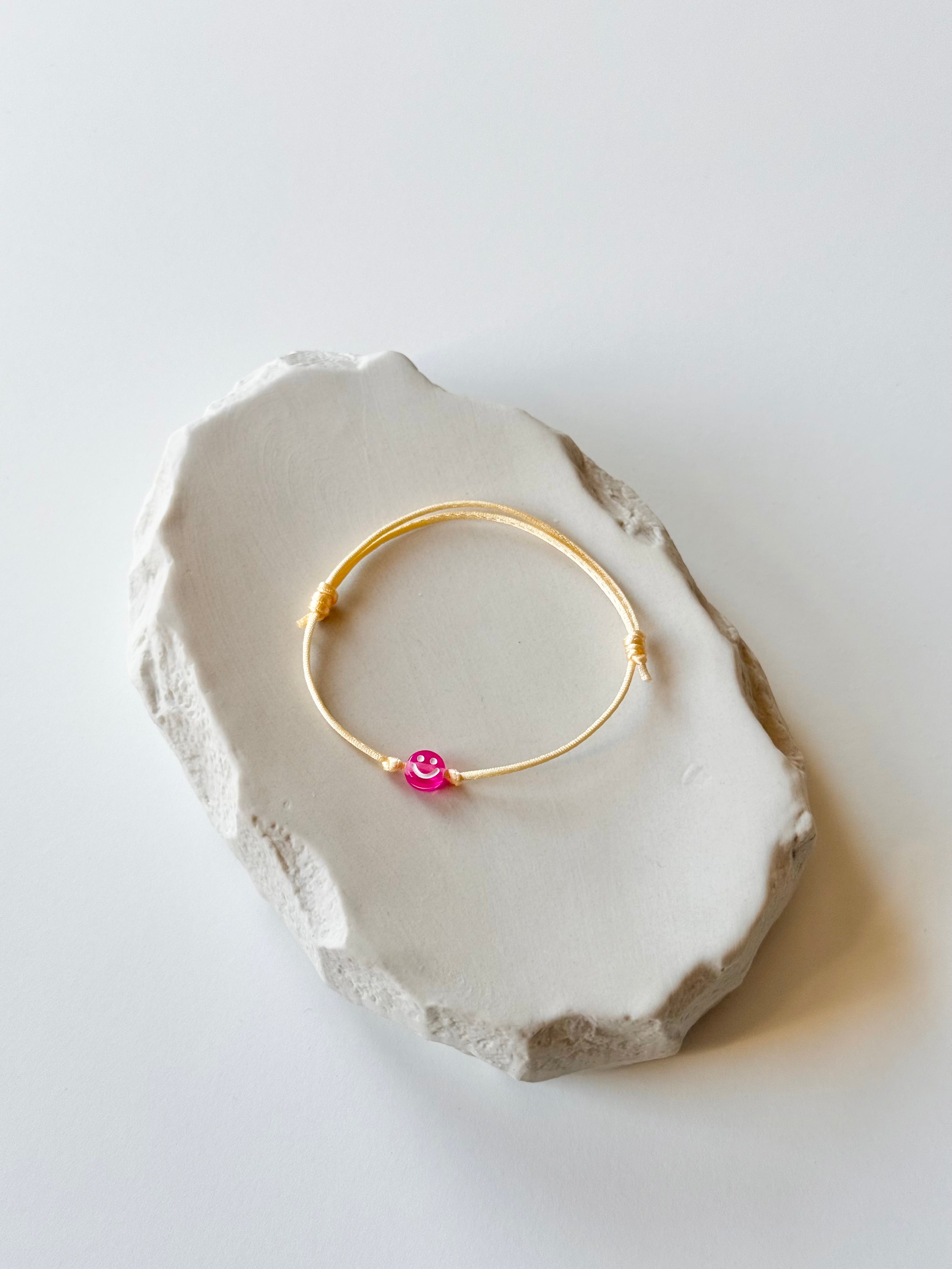 The Happy Face Bracelet - personalisierbar