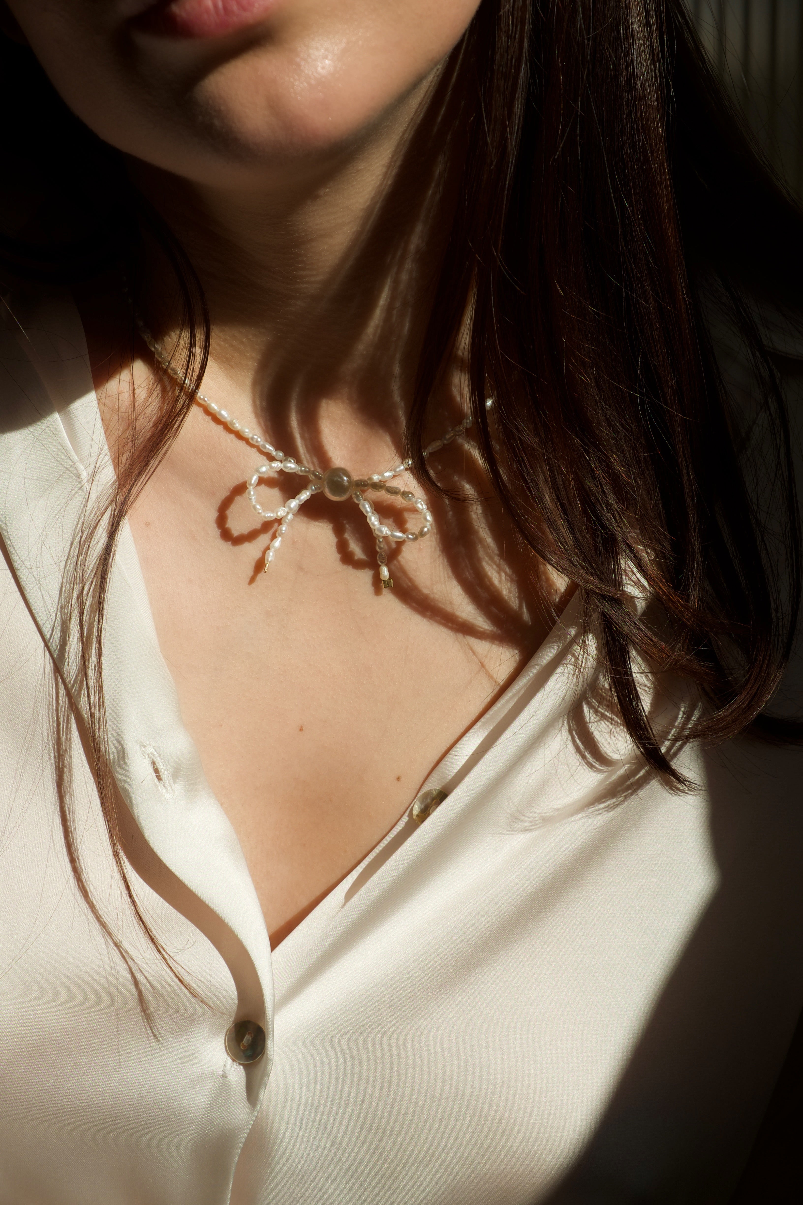 Bow Necklace
