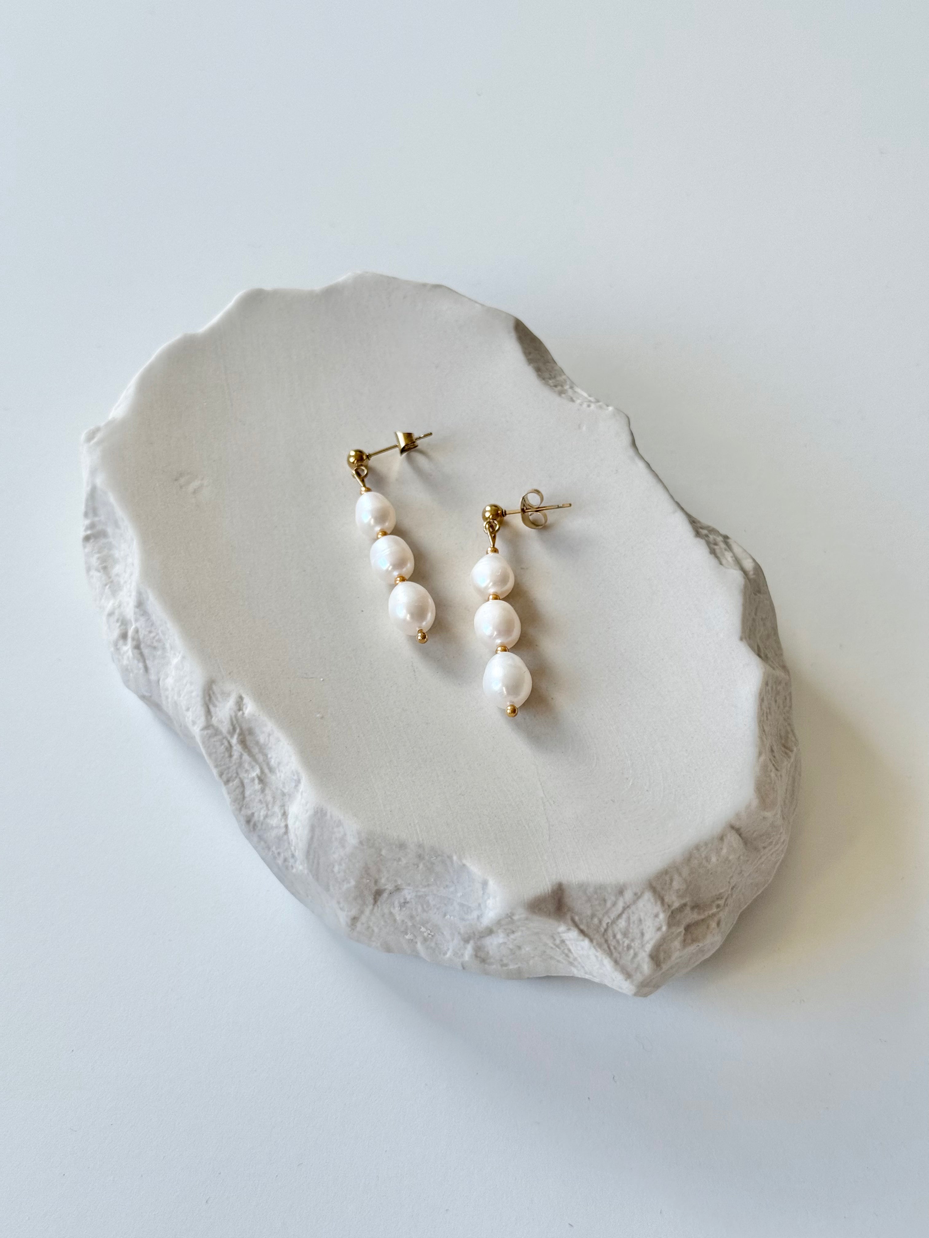 Alva Earrings