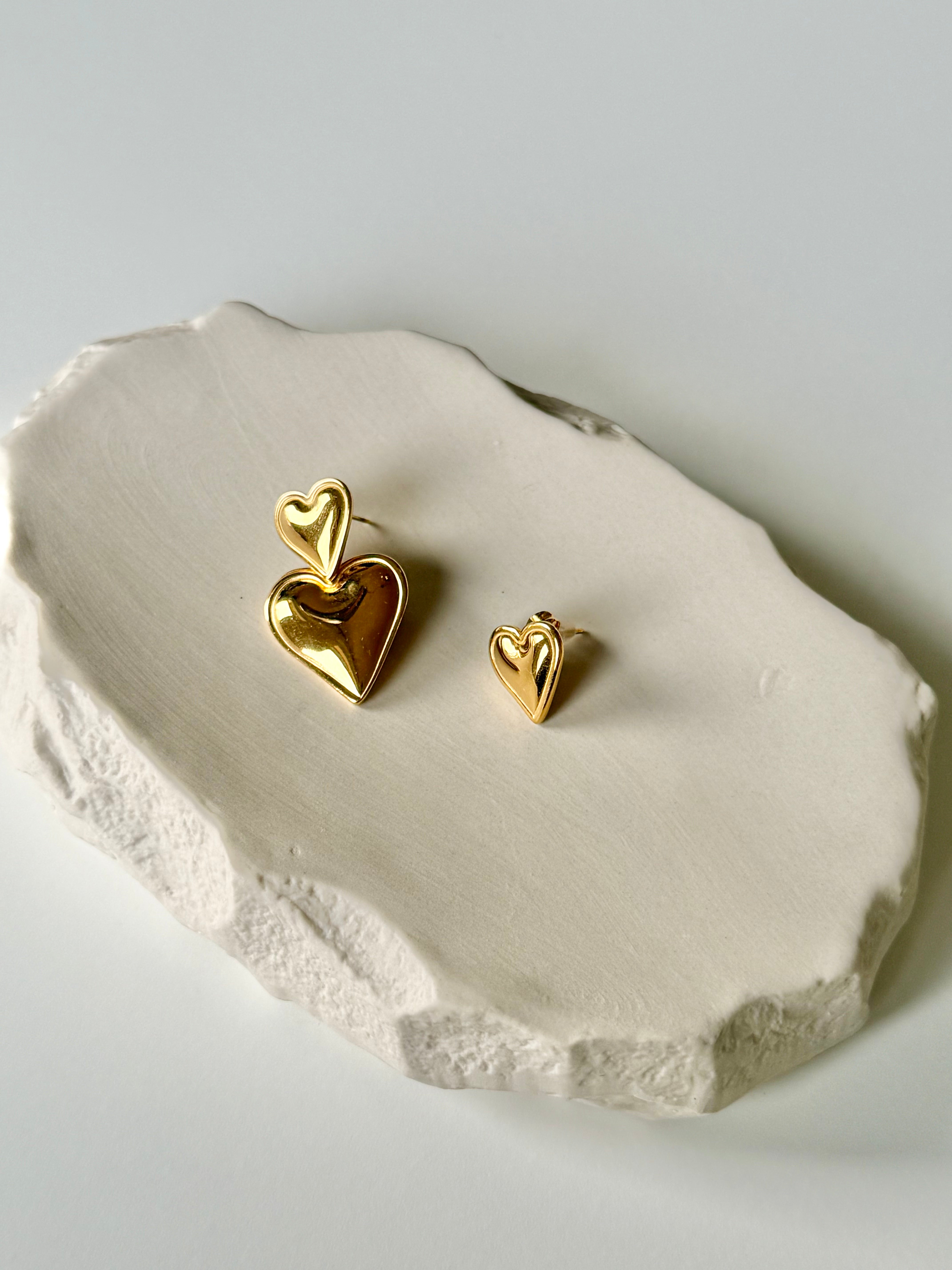 Sample Sale B-Ware Heart Earrings