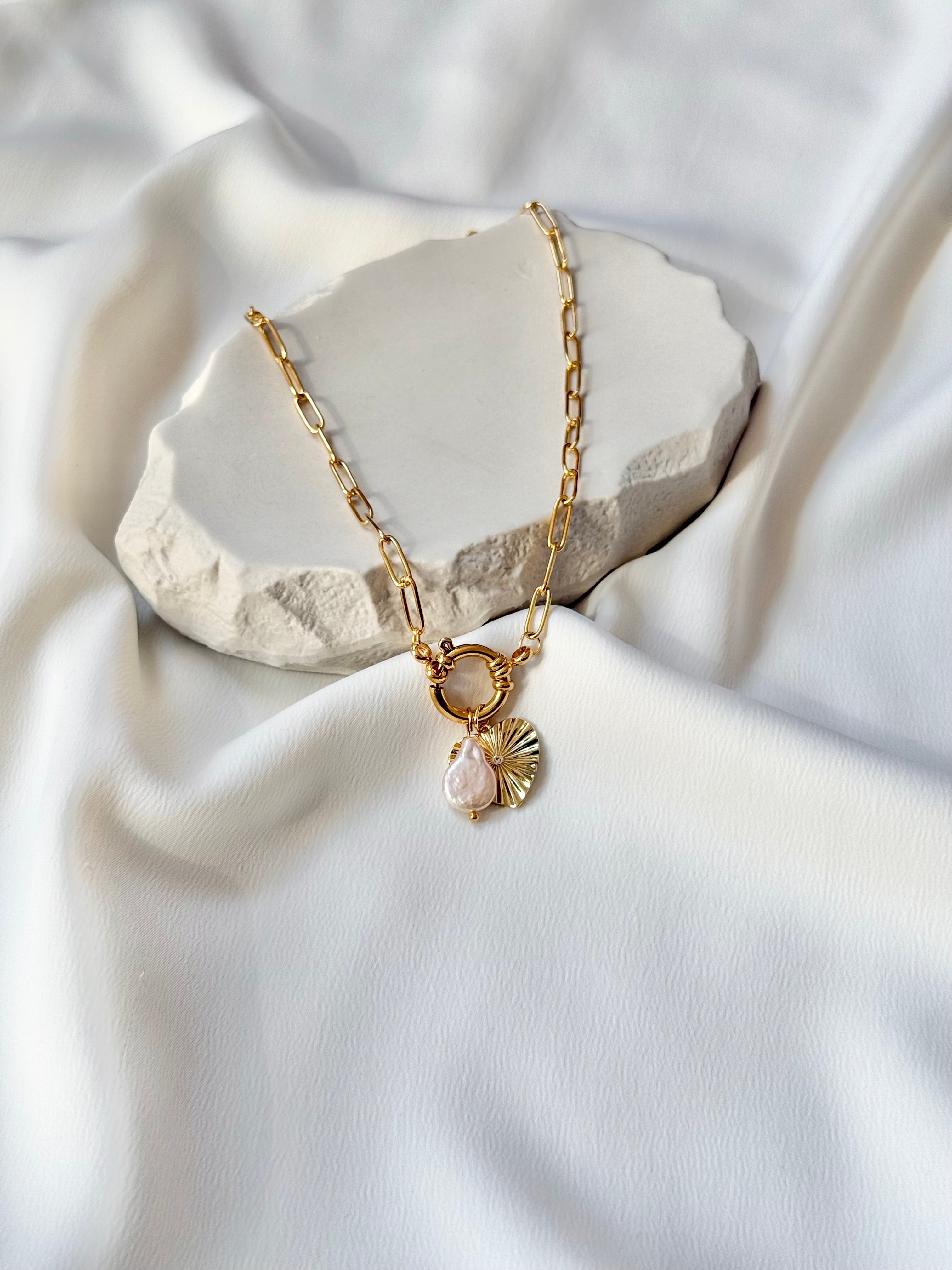 Rumi Necklace