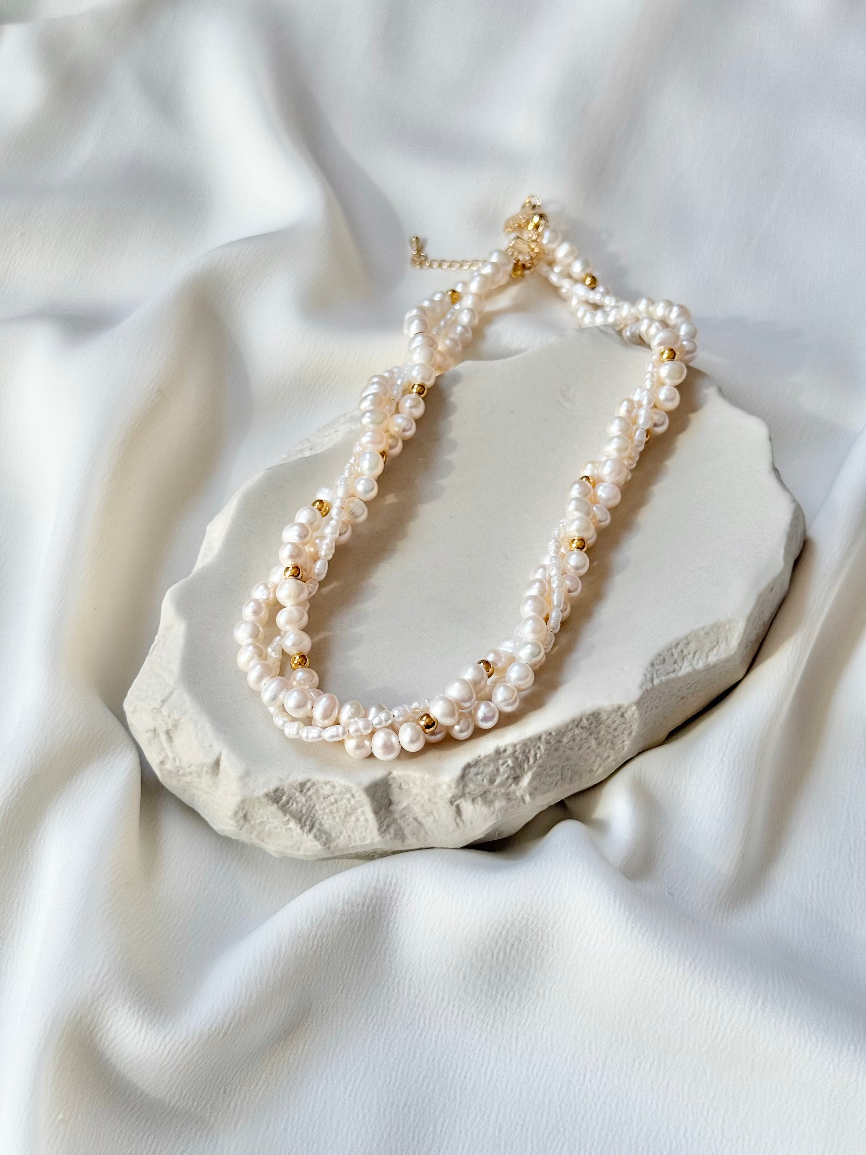 Aurelia Necklace