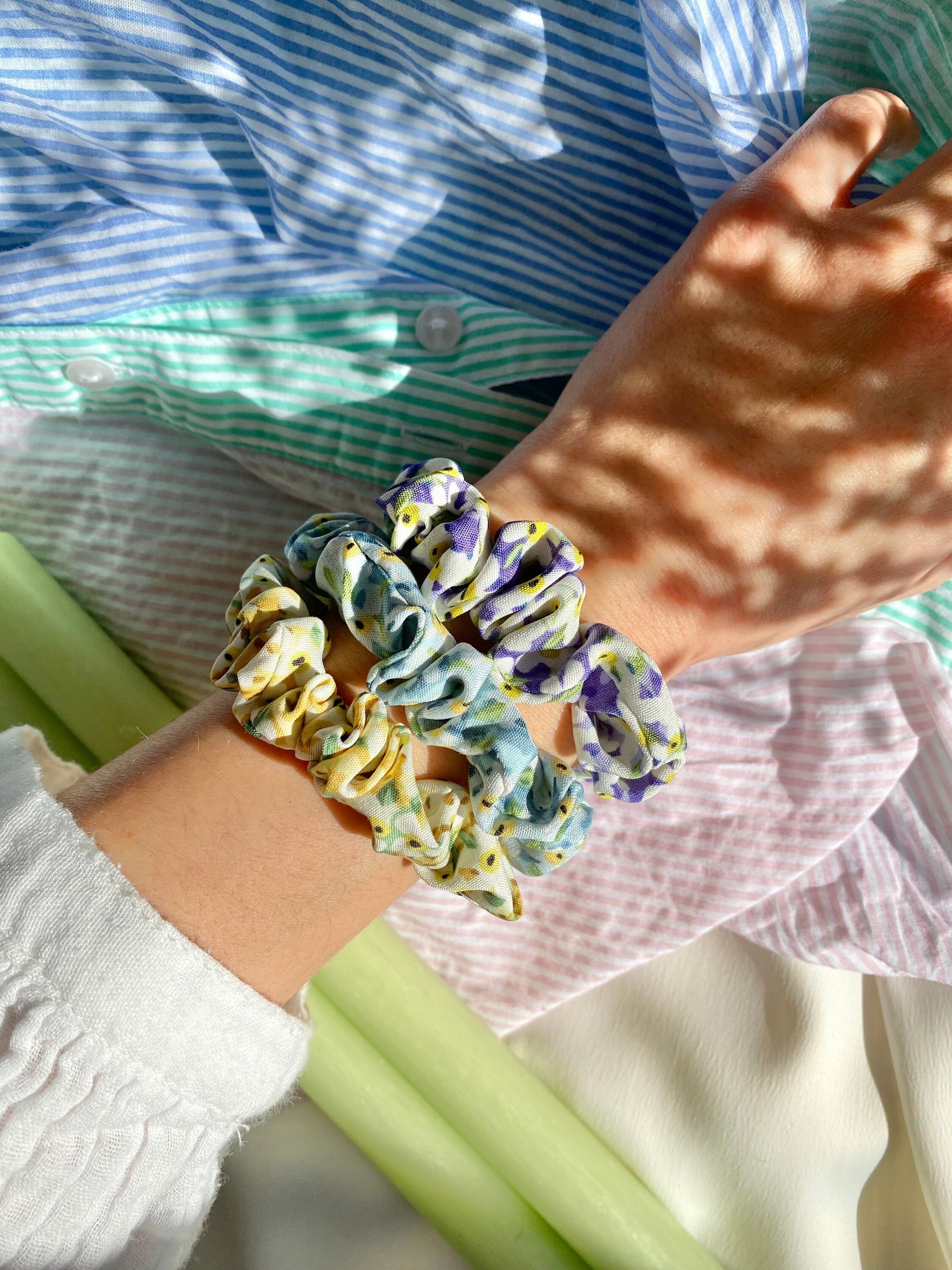 Little Flower Scrunchie | Haargummi mit Blumenmuster